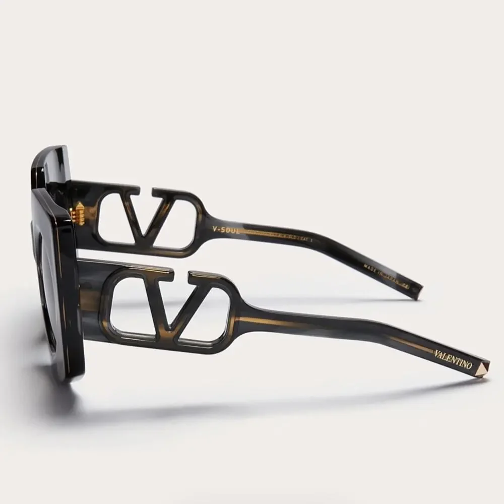 New! Valentino V SOUL VLS 127A Designer Black Swirl Sunglasses, Authentic